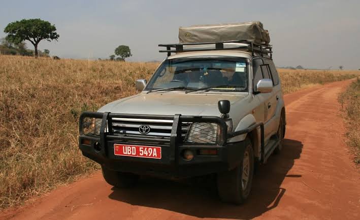 uganda-in-february-road-trips