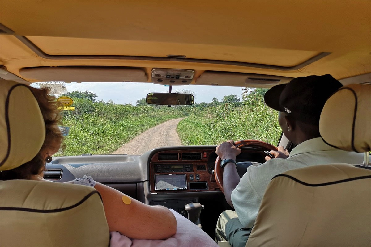 exploring-kabale-by-car